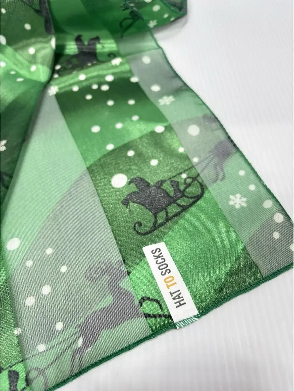 Christmas Reindeer Sleigh Scarf Green Holiday Winter Chiffon Festive Neck Wrap
